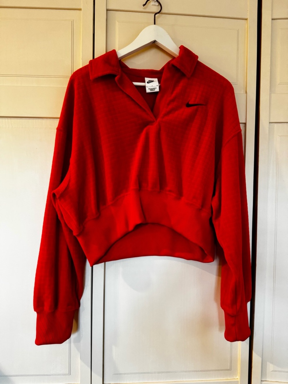 Nike Y2K velvet collared pullover